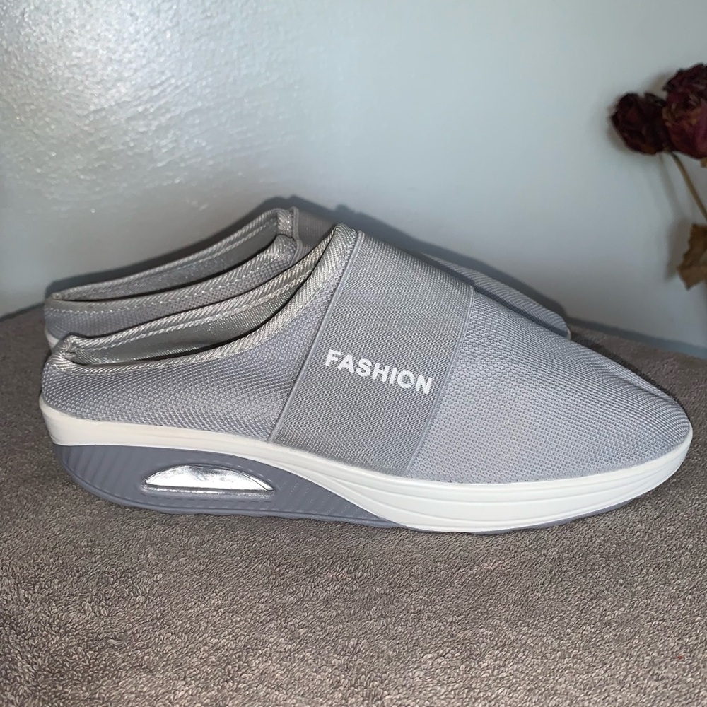 Fashion gray slip-on sneakers 8-8.5